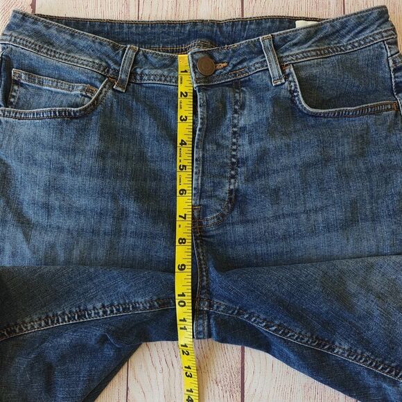 Denim & Co slim fit button fly 9" denim shorts sz 34 - Picture 4 of 7